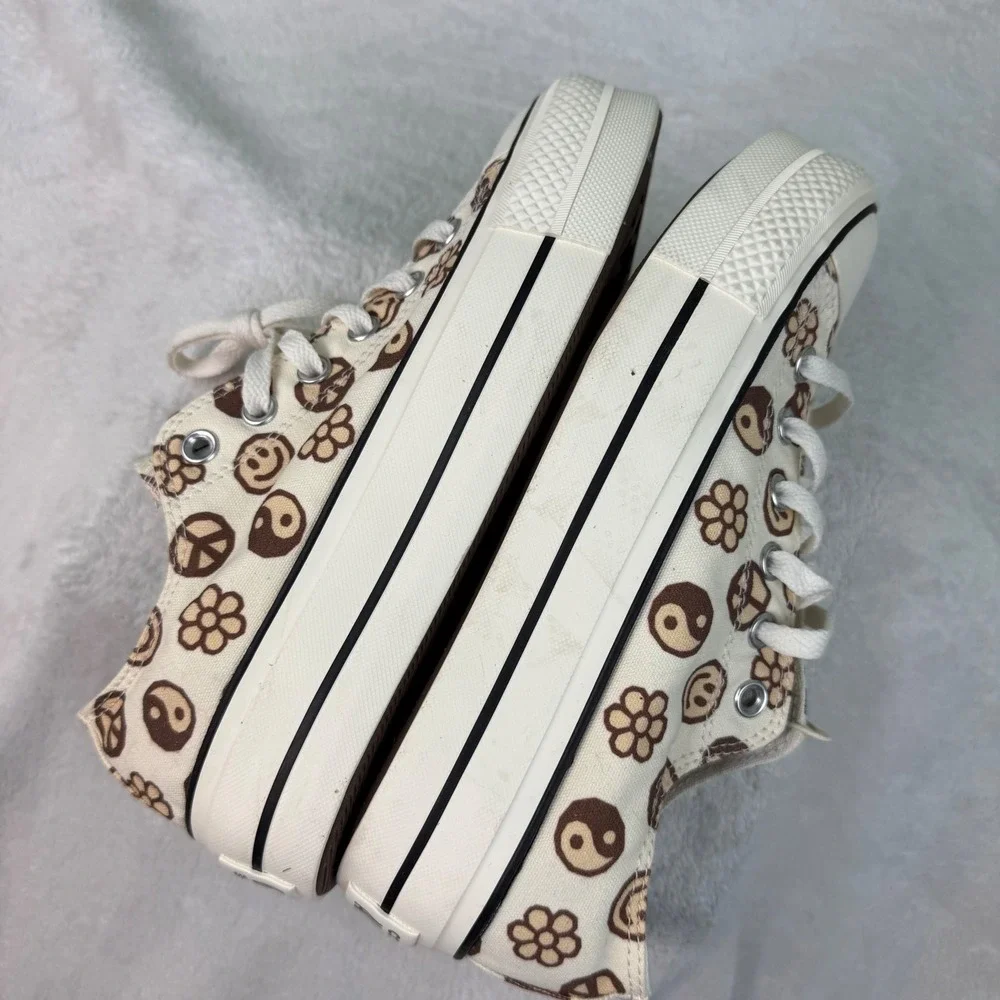 Converse Chuck Taylor All Star Platform Ox Smiley Peace Yin Yang Tan Womens 8 - Picture 11 of 12